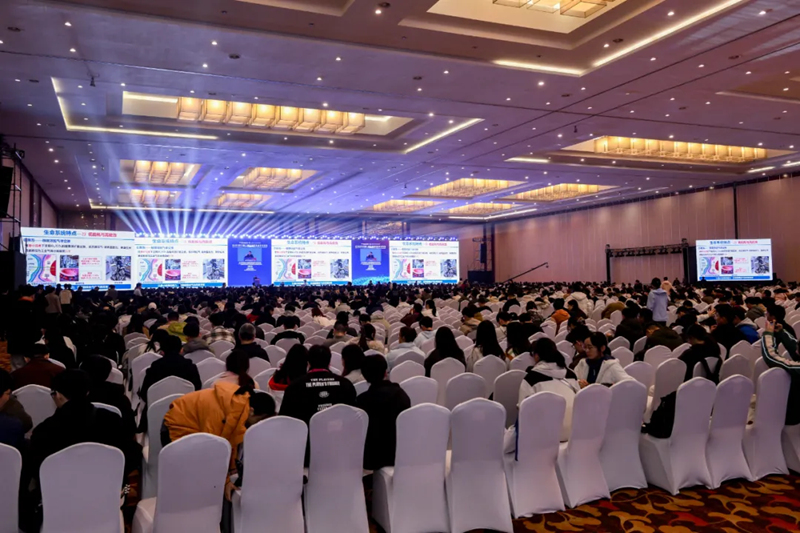 Focando nas fronteiras do termofluido, capacitando um futuro verde — MicroNewton brilha na Conferência Anual de 2025 da Sociedade Chinesa de Engenharia Termofísica