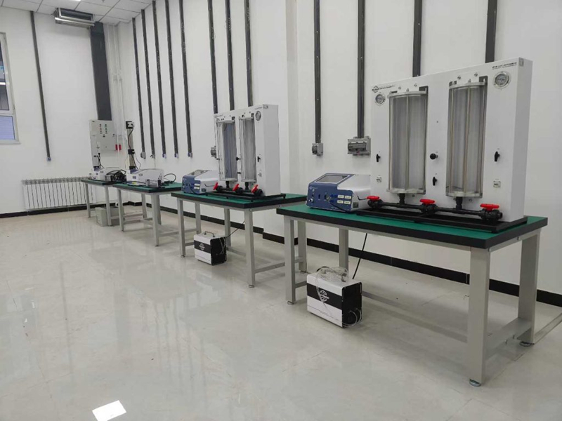 Entrega bem-sucedida de equipamento de ensino de termodinâmica e transferência de calor da MicroNewton