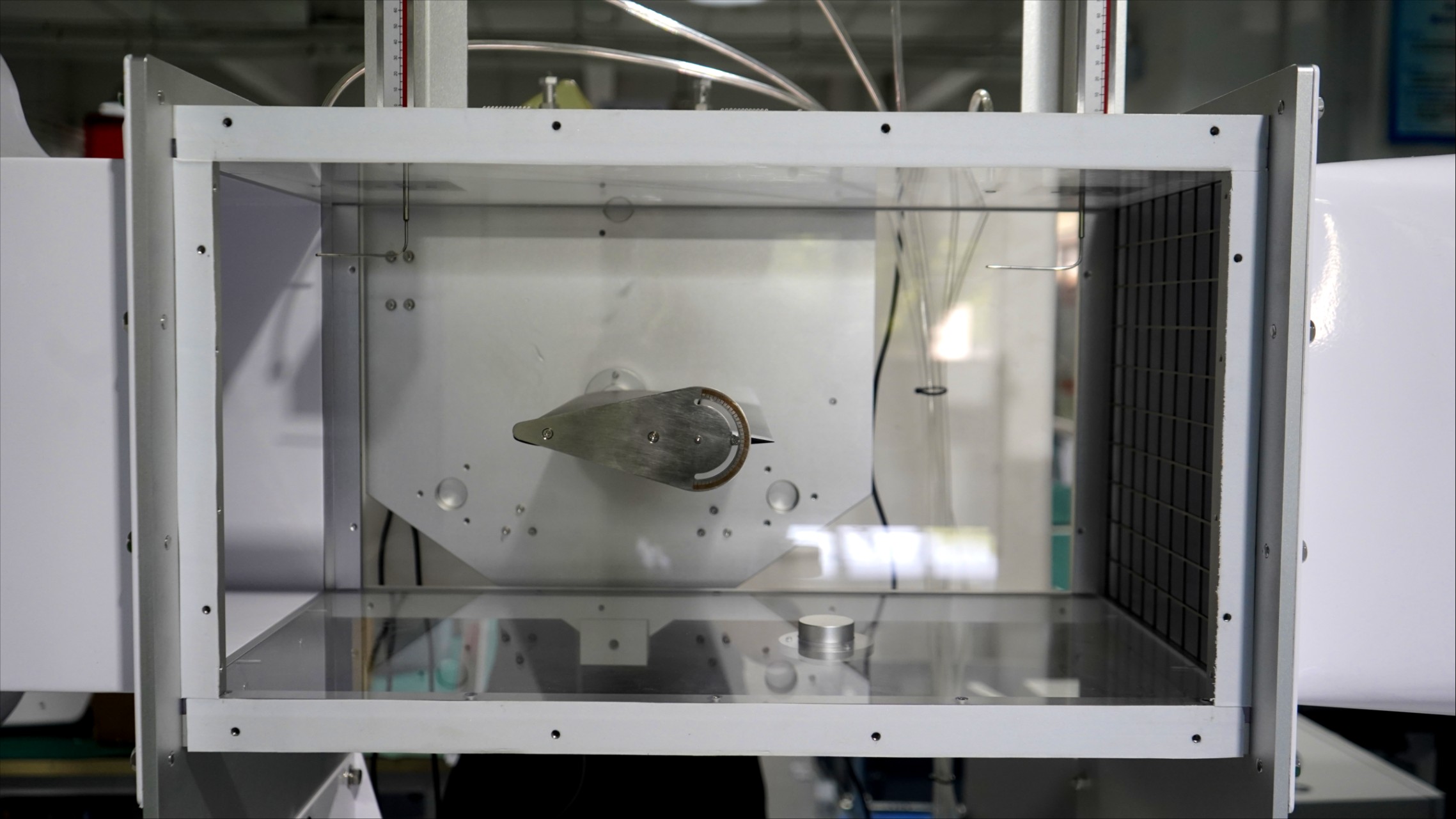 Harbin Institute of Technology equipa laboratório aeroespacial com série de túneis de vento subsônicos para educação prática em aerodinâmica